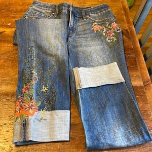 Chico’s So Slimming girlfriend slim leg ankle